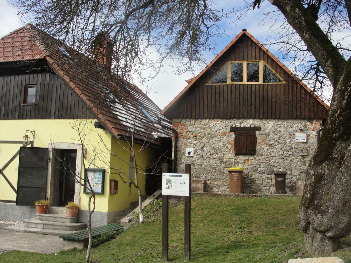 Gostel Koprivnik Pri Kocevju, Kocevski Rog エクステリア 写真